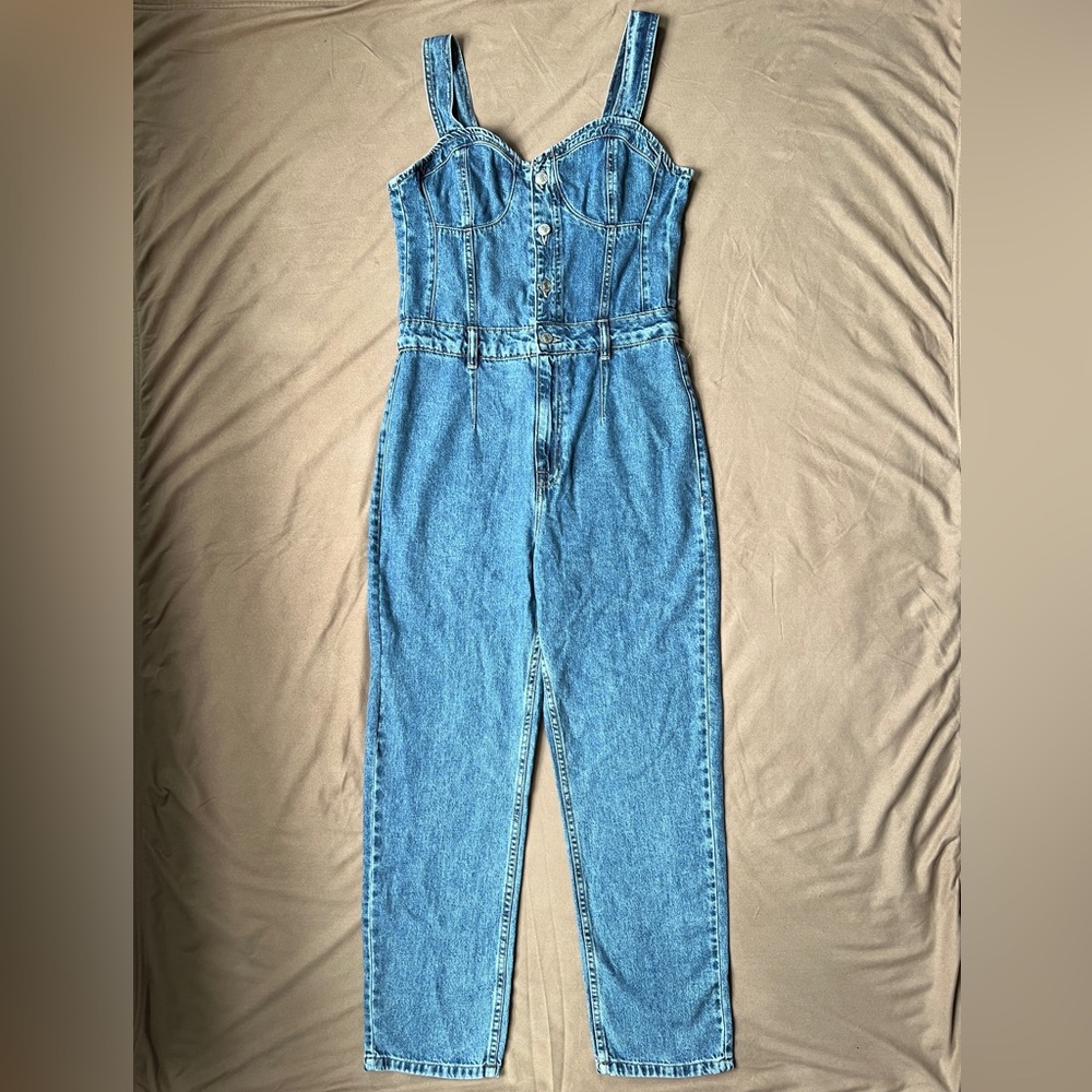 Free People “We The Free Kensington” Blue Denim “Rocky” Jumpsuit Size 4 NWT